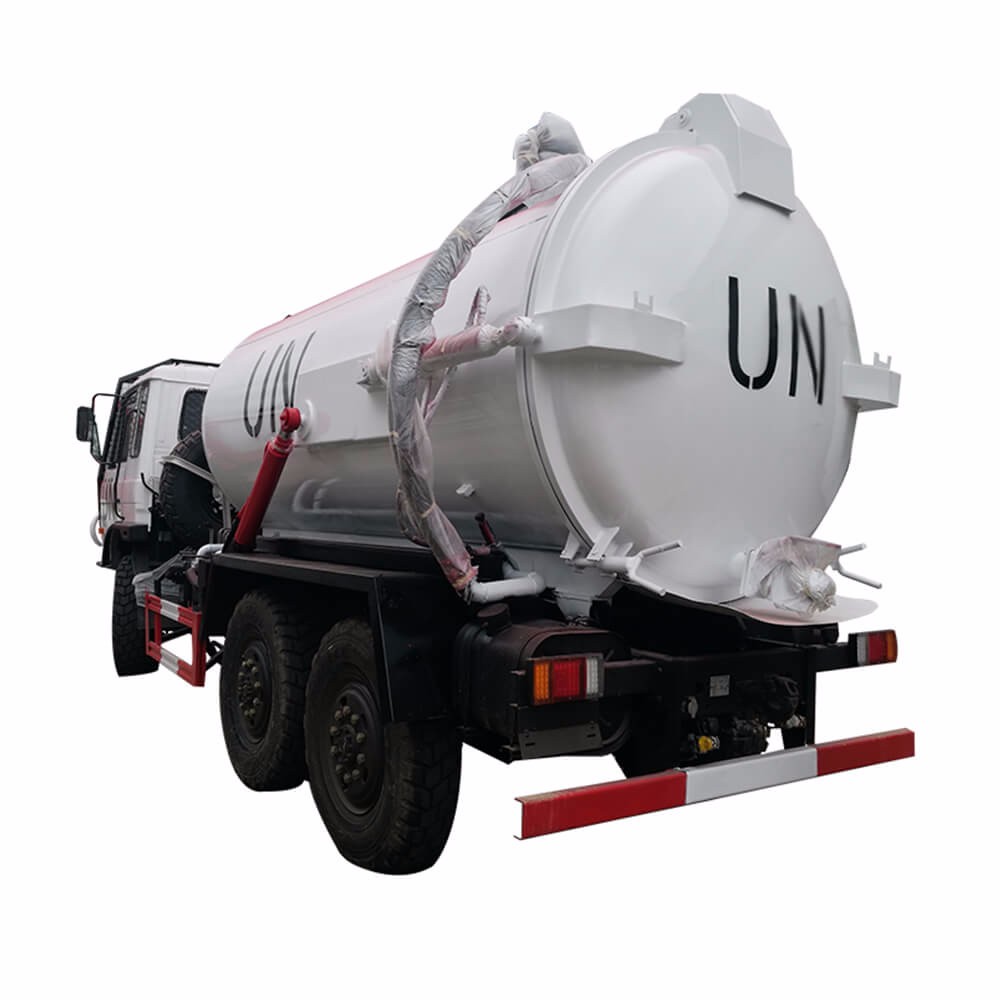 Camion-citerne pour eaux usées 6 * 6